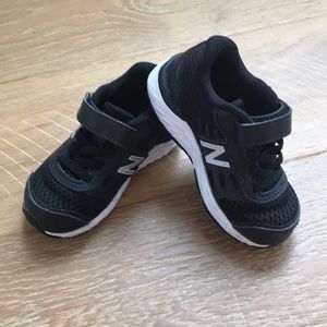 new balance v680